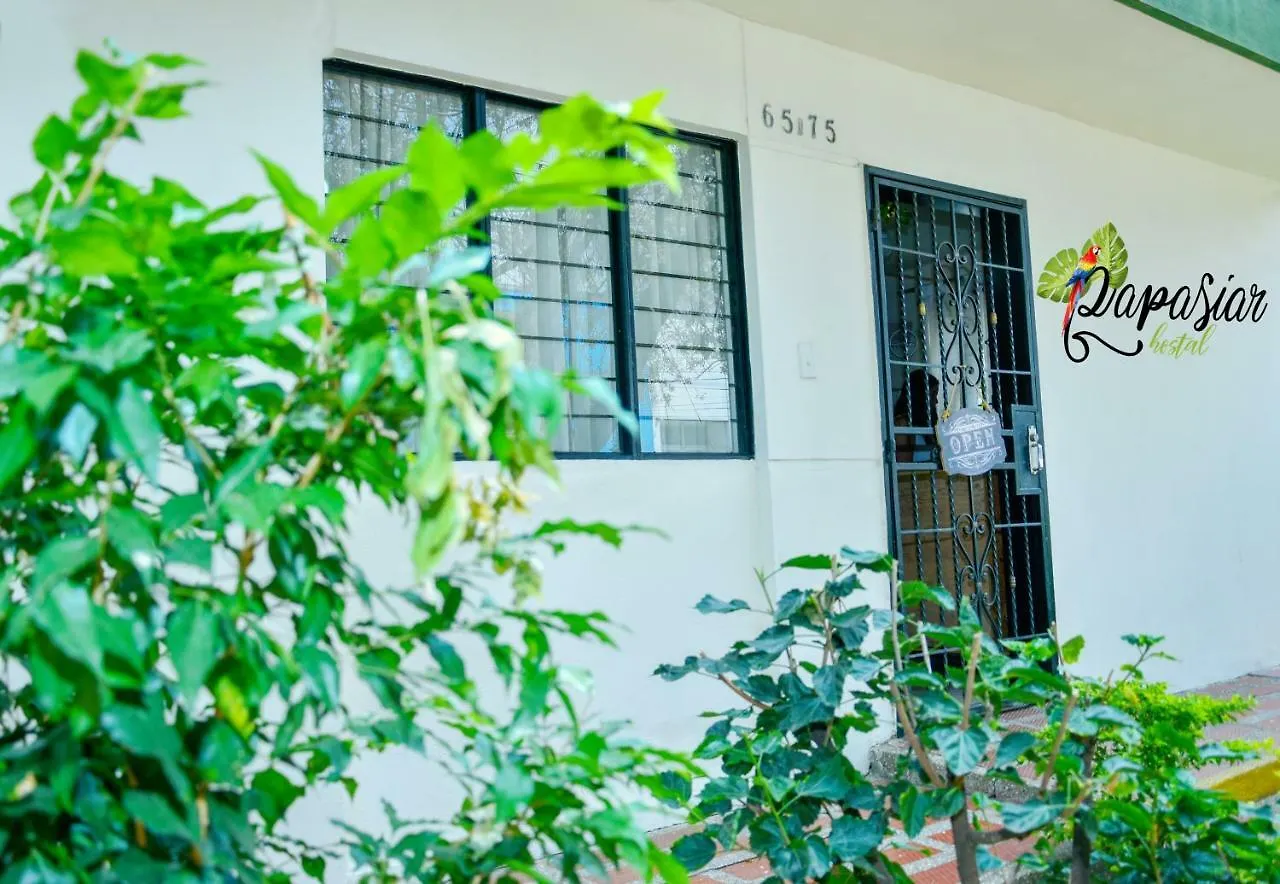 Hostel Pa Pasiar Hostal Medellin Colombia