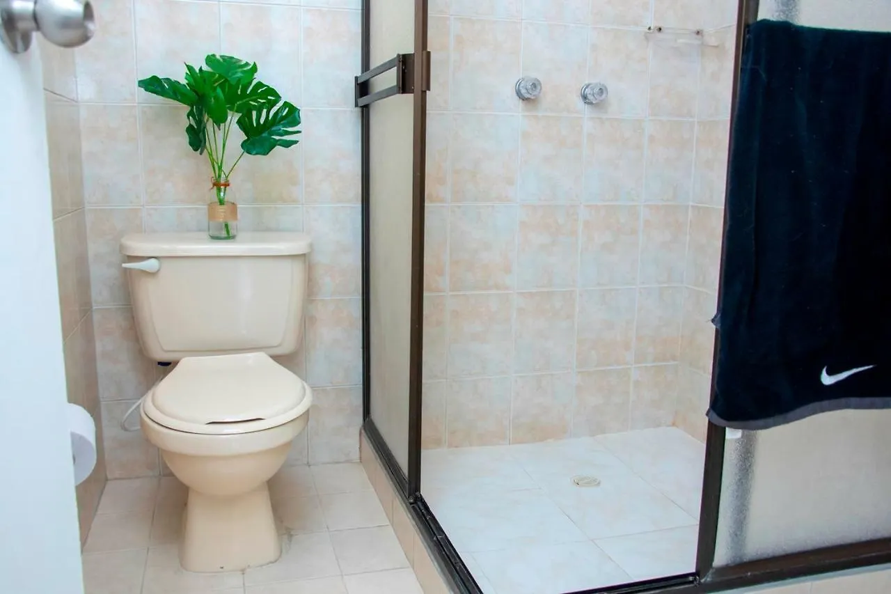 Pa Pasiar Hostal Медельин